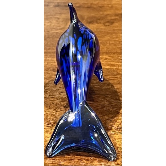 Blue Glass Dolphin Figurine - Picture 4 of 6